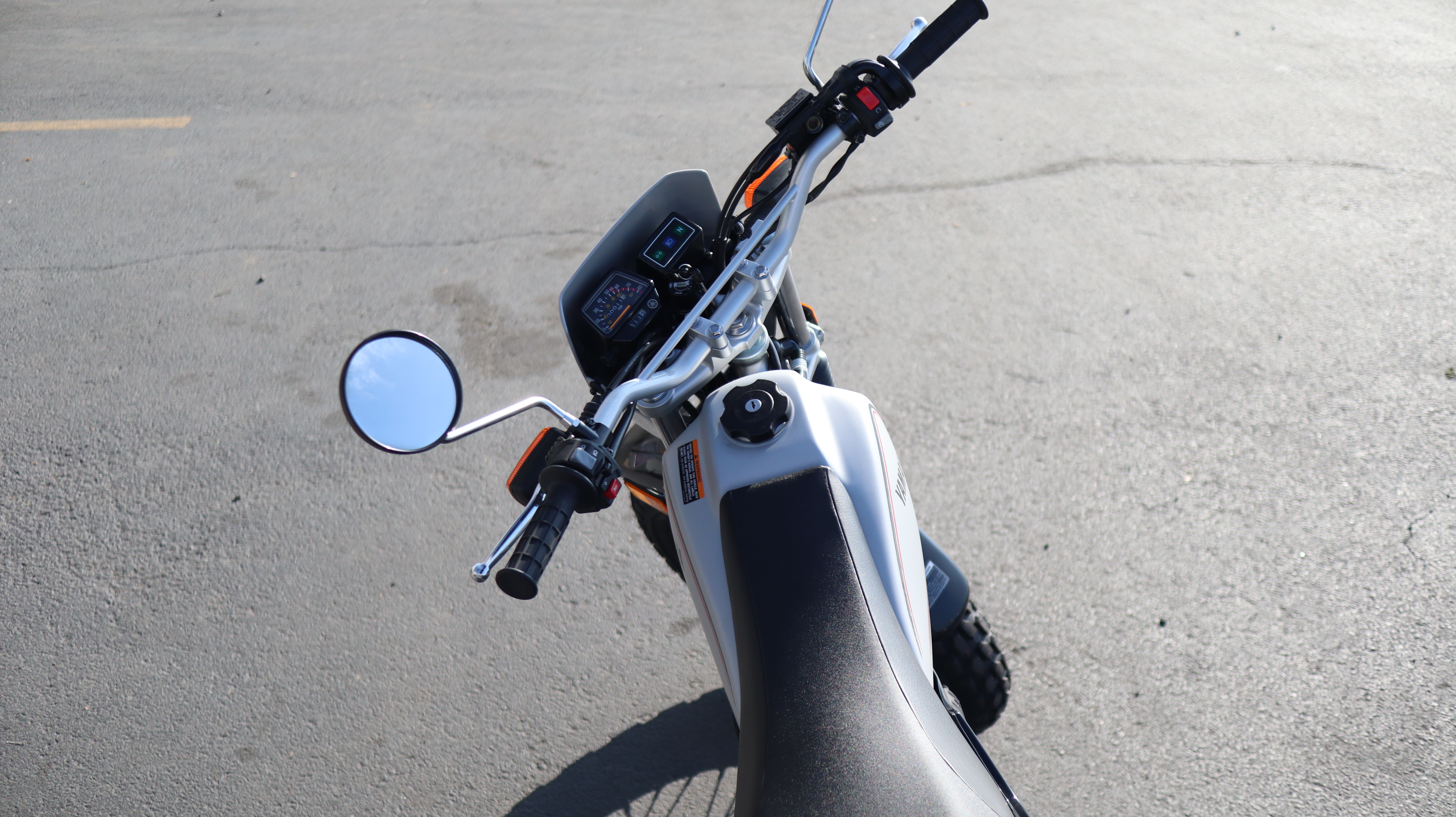 2027 Yamaha TW200 Motorcycle