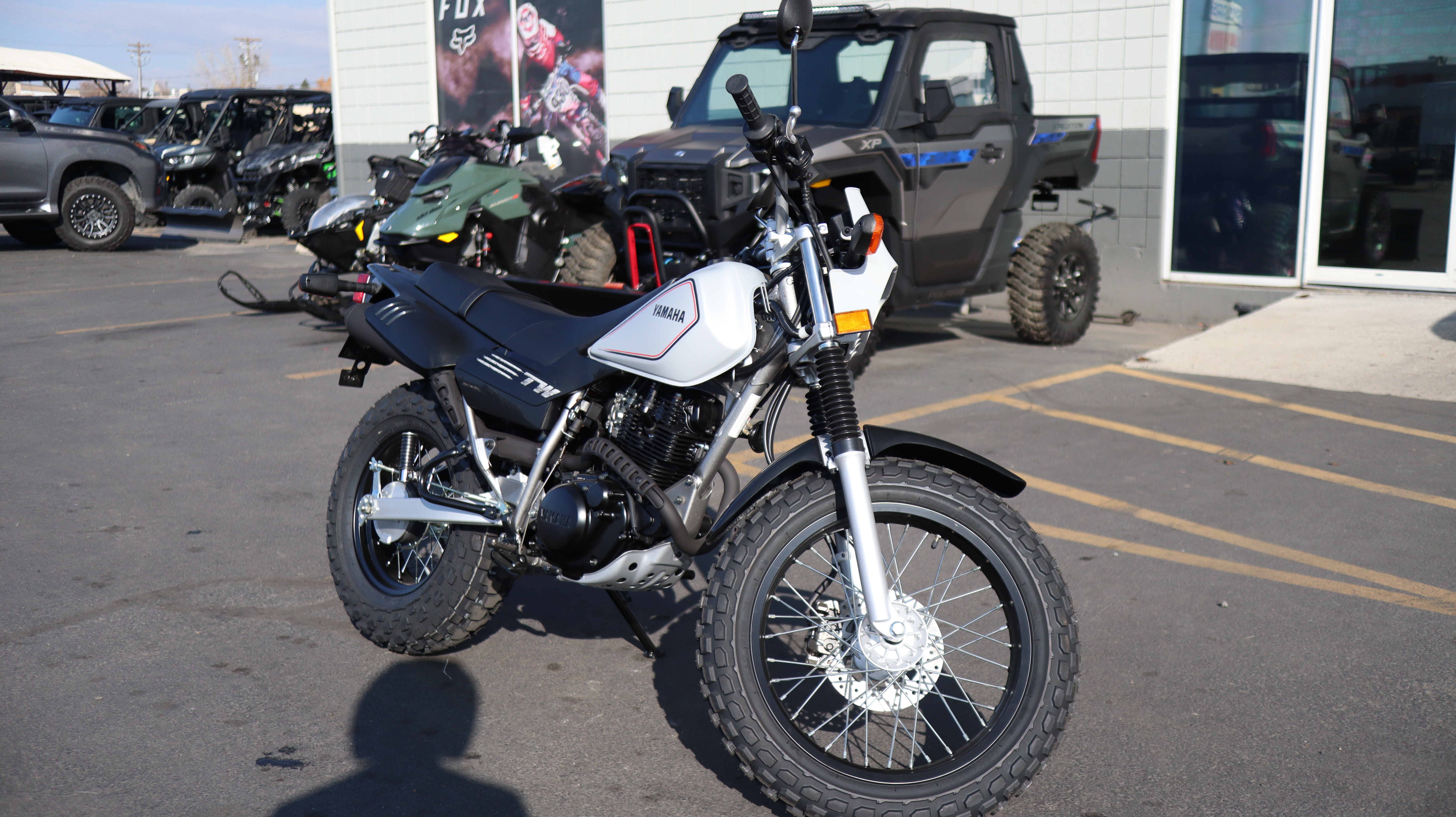 2027 Yamaha TW200 Motorcycle